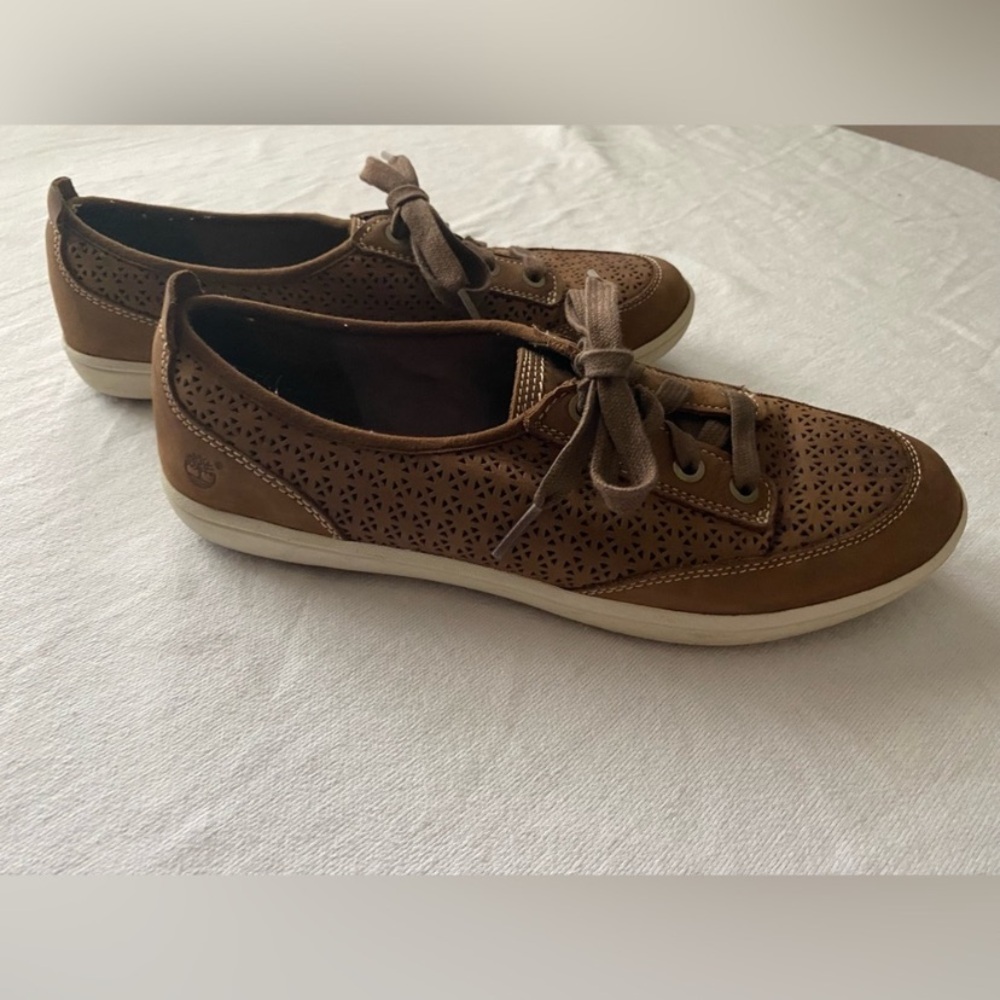 Timberland Tan Earthkeepers Sneakers women size 9.5